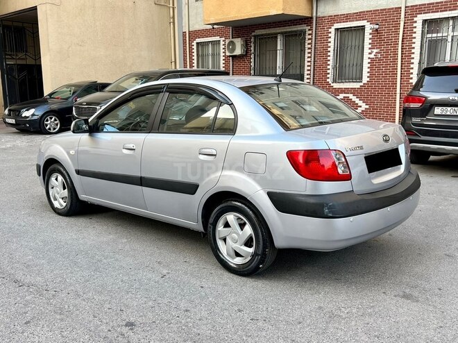 Kia Rio 2006, 240,000 km - 1.5 l - Bakı
