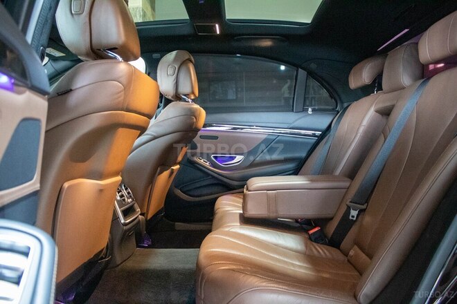 Mercedes S 400-12
