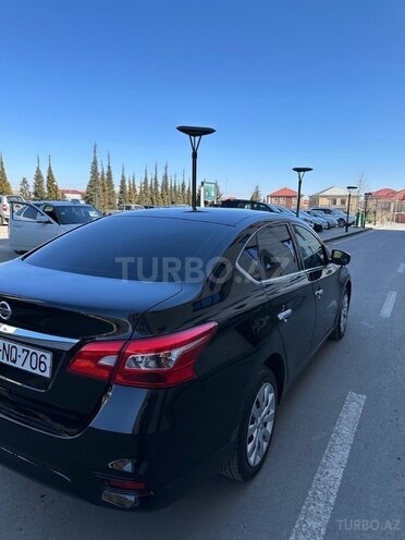 Nissan Sentra 2019, 100,000 km - 1.8 l - Quba