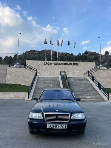 Mercedes C 180 1998, 600,000 km - 1.8 л - Qəbələ