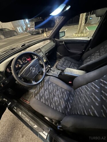 Mercedes C 180 1998, 600,000 km - 1.8 л - Qəbələ