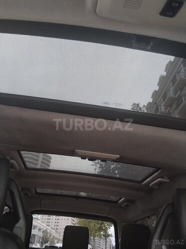 Land Rover Discovery 2009, 240,000 km - 2.7 l - Bakı