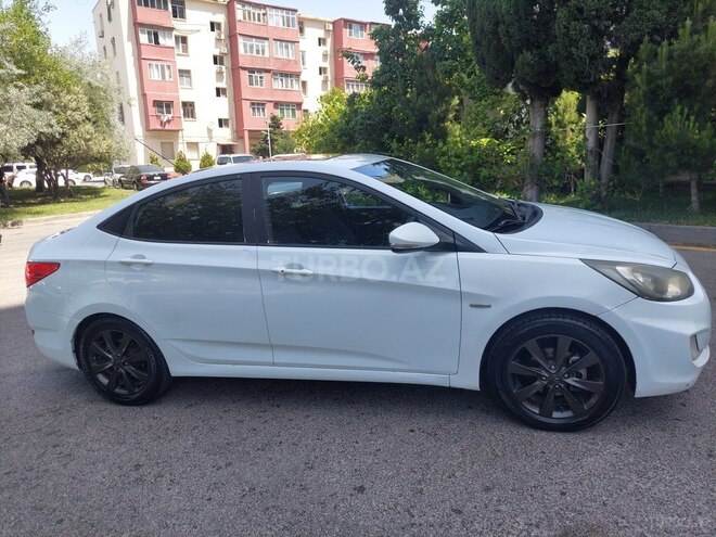 Hyundai Accent 2012, 274,950 km - 1.6 l - Bakı