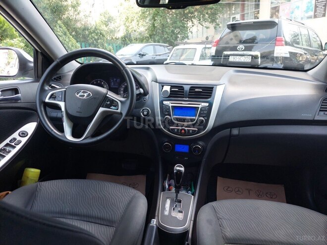 Hyundai Accent 2012, 274,950 km - 1.6 l - Bakı