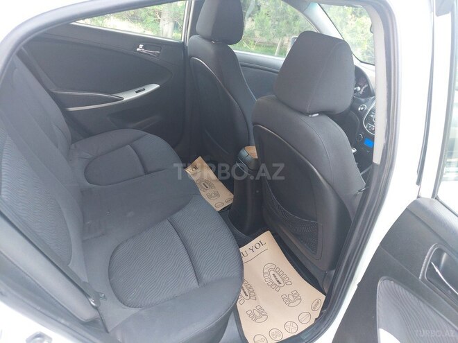 Hyundai Accent 2012, 274,950 km - 1.6 l - Bakı