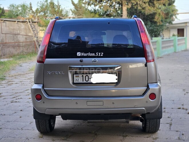 Nissan X-Trail 2005, 215,516 km - 2.5 л - Salyan