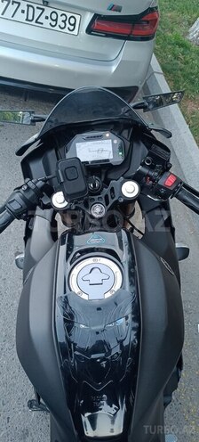 Yamaha R15M-4
