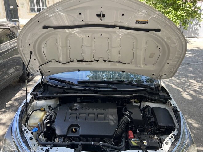 Toyota Corolla 2013, 230,000 km - 1.6 l - Bakı