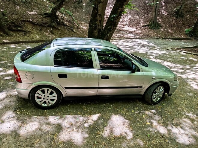 Opel Astra 2001, 236,476 km - 1.6 l - Şəki