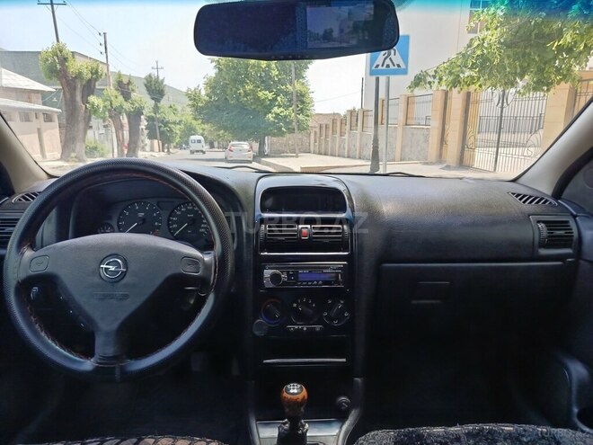 Opel Astra 2001, 236,476 km - 1.6 l - Şəki