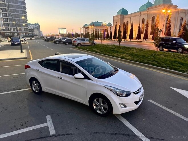 Hyundai Avante 2013, 210,000 km - 1.6 l - Sumqayıt