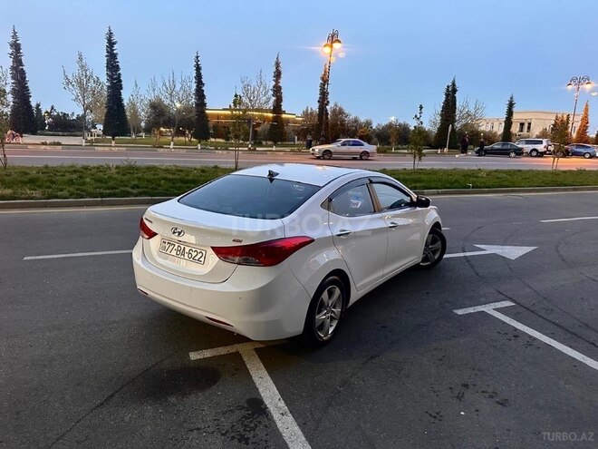 Hyundai Avante 2013, 210,000 km - 1.6 l - Sumqayıt