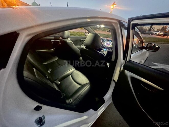 Hyundai Avante 2013, 210,000 km - 1.6 l - Sumqayıt