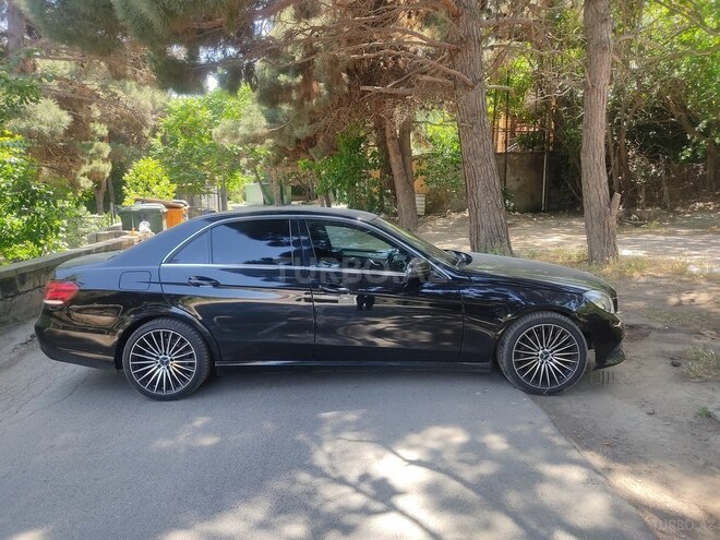 Mercedes E 220 d 2013, 320,470 km - 2.1 l - Bakı