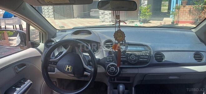Honda Insight 2010, 390,000 km - 1.3 l - Astara