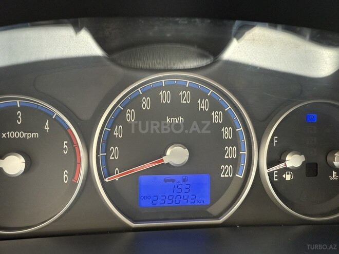 Hyundai Santa Fe 2009, 239,000 km - 2.0 l - Bakı