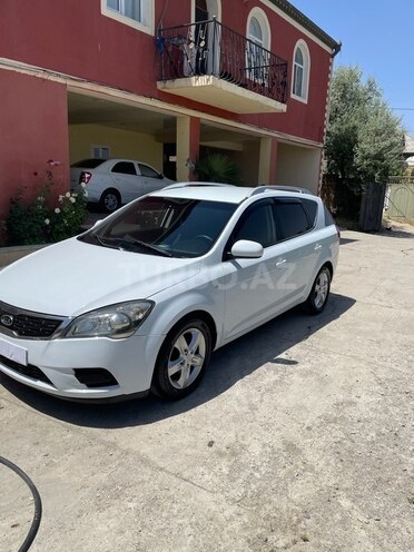 Kia Ceed 2010, 280,000 km - 1.6 л - Bakı