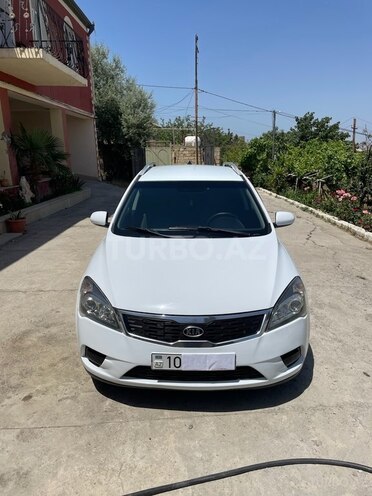 Kia Ceed 2010, 280,000 km - 1.6 л - Bakı