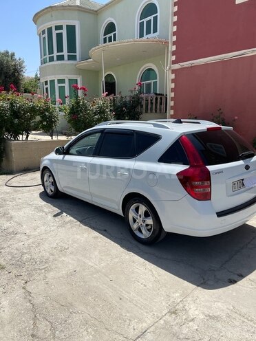 Kia Ceed 2010, 280,000 km - 1.6 л - Bakı