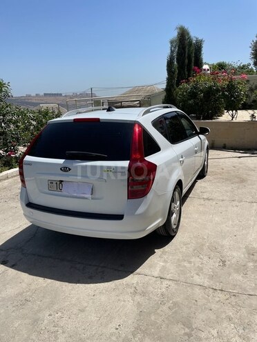 Kia Ceed 2010, 280,000 km - 1.6 л - Bakı