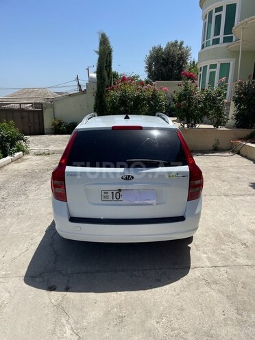 Kia Ceed 2010, 280,000 km - 1.6 л - Bakı