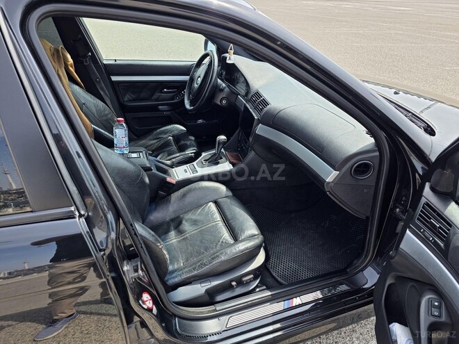 BMW 528 2000, 492,000 km - 2.8 л - Bakı