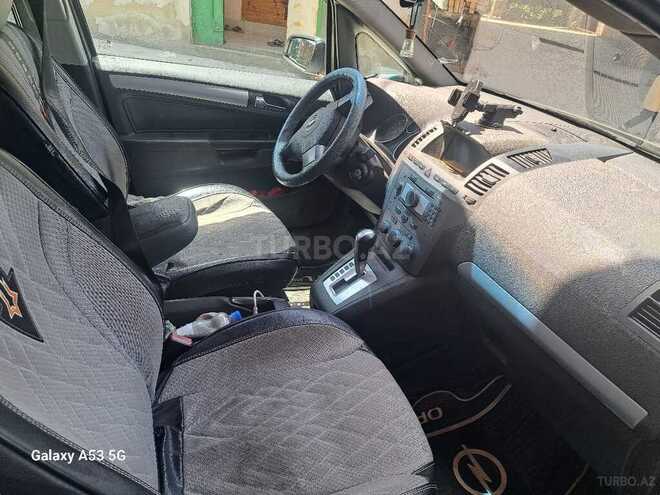 Opel Zafira 2006, 314,000 km - 1.9 l - Quba