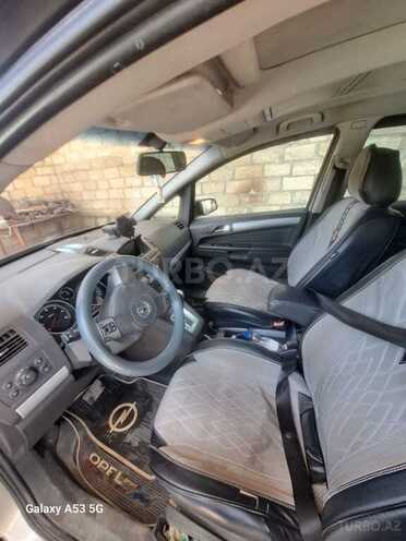 Opel Zafira 2006, 314,000 km - 1.9 l - Quba