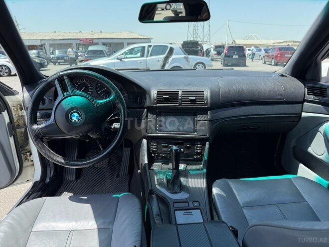BMW 528 1998, 300,000 km - 2.8 l - Bakı