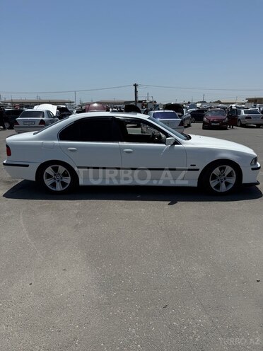 BMW 528 1998, 300,000 km - 2.8 l - Bakı