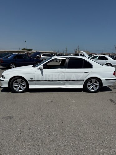 BMW 528 1998, 300,000 km - 2.8 l - Bakı