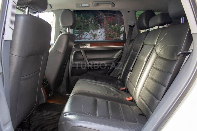 Volkswagen Touareg 2008, 180,000 km - 3.6 l - Bakı