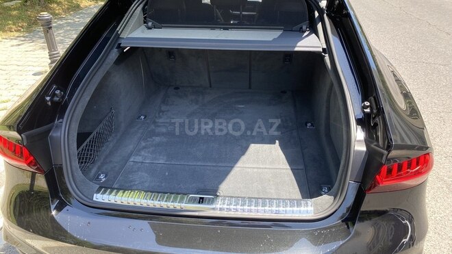 Audi A7 Sportback-13
