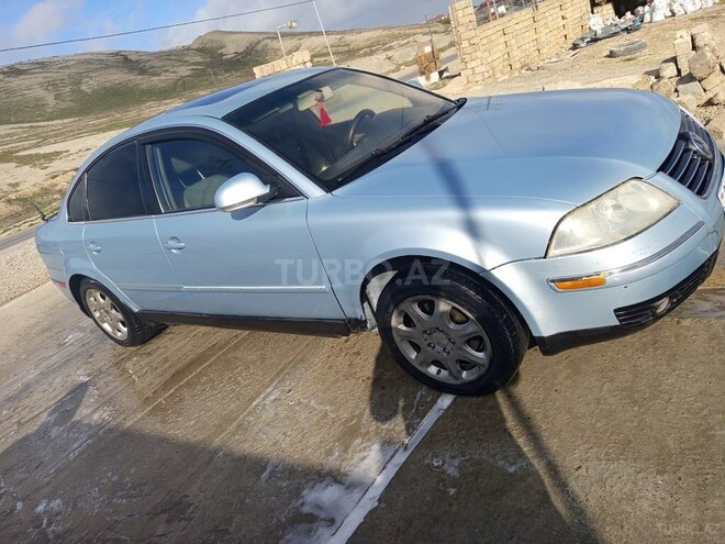 Volkswagen Passat 2004, 380,000 km - 1.8 l - İmişli