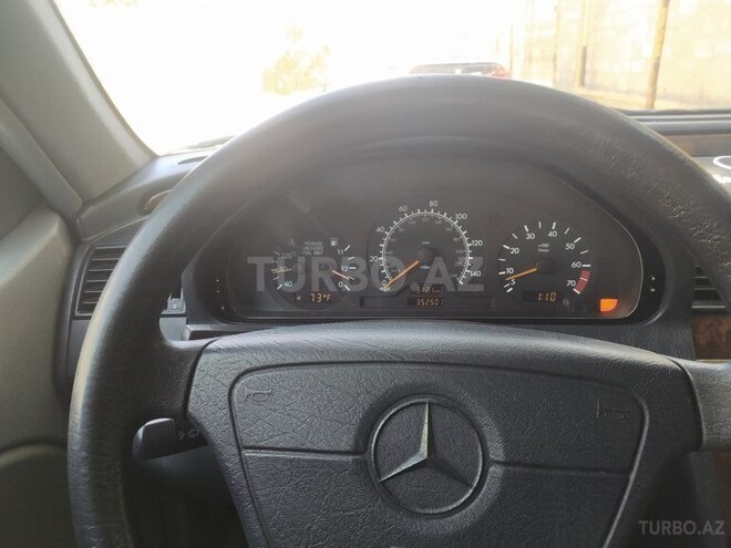 Mercedes C 230 1997, 352,501 km - 2.3 л - Bakı