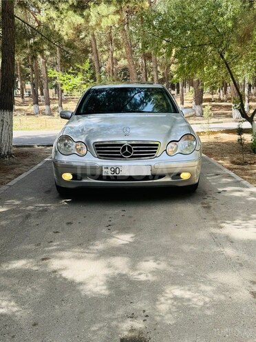 Mercedes C 240 2000, 328,765 km - 2.6 л - Sumqayıt