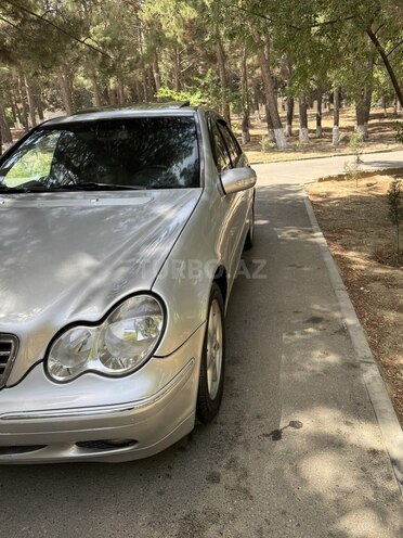 Mercedes C 240 2000, 328,765 km - 2.6 л - Sumqayıt