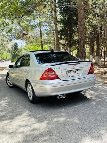Mercedes C 240 2000, 328,765 km - 2.6 л - Sumqayıt