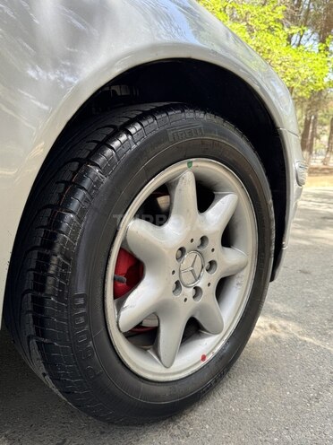 Mercedes C 240 2000, 328,765 km - 2.6 л - Sumqayıt
