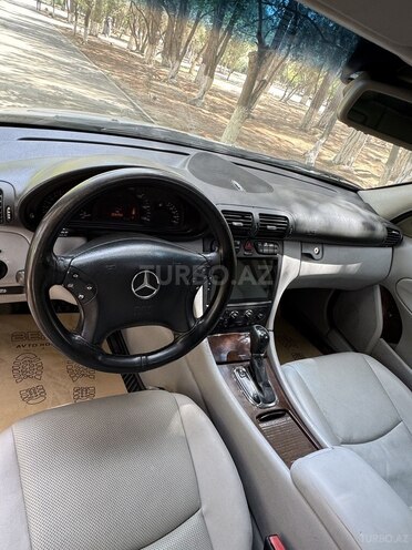 Mercedes C 240 2000, 328,765 km - 2.6 л - Sumqayıt