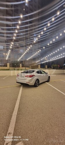 Hyundai Elantra 2015, 106,000 km - 1.8 л - Bakı