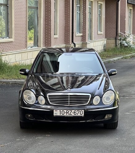 Mercedes E 270 2002, 484,851 km - 2.7 l - Zaqatala