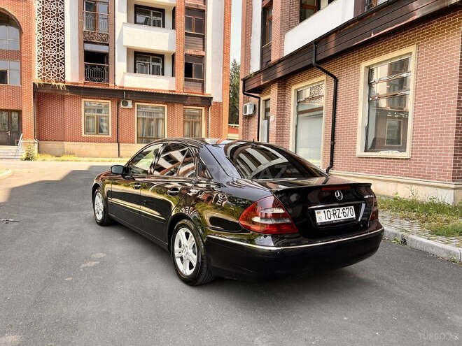 Mercedes E 270 2002, 484,851 km - 2.7 l - Zaqatala