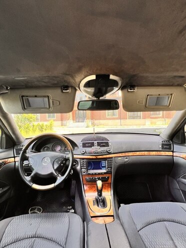 Mercedes E 270 2002, 484,851 km - 2.7 l - Zaqatala