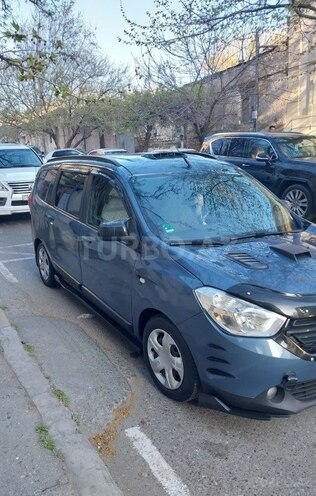 Dacia Lodgy 2014, 236,000 km - 1.5 l - Bakı