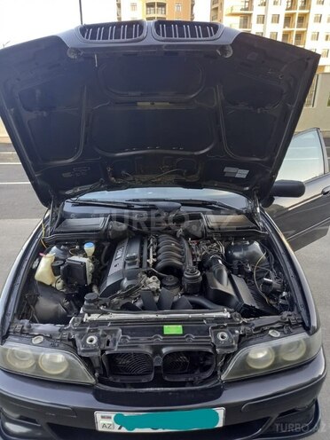 BMW 528 1996, 320,000 km - 2.8 л - Sumqayıt