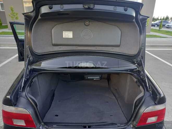 BMW 528 1996, 320,000 km - 2.8 л - Sumqayıt