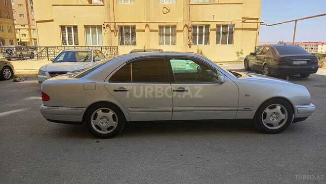 Mercedes E 230 1995, 403,000 km - 2.3 л - Bakı
