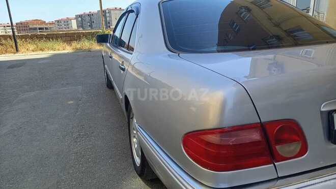 Mercedes E 230 1995, 403,000 km - 2.3 л - Bakı