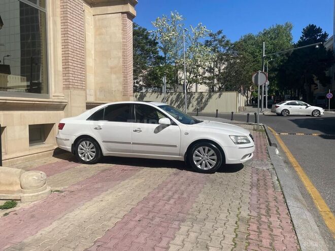 Hyundai Sonata 2008, 233,000 km - 2.4 l - Bakı